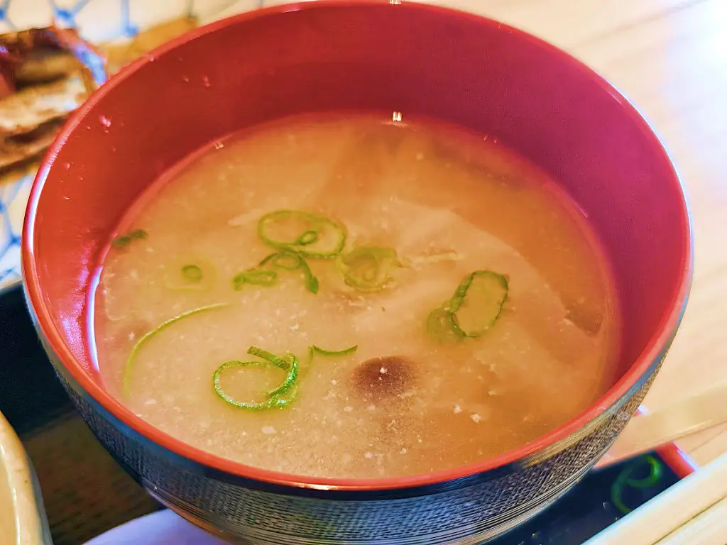 구수한 풍미의 구마모토 숙소 타마키 료칸 전통 미소시루