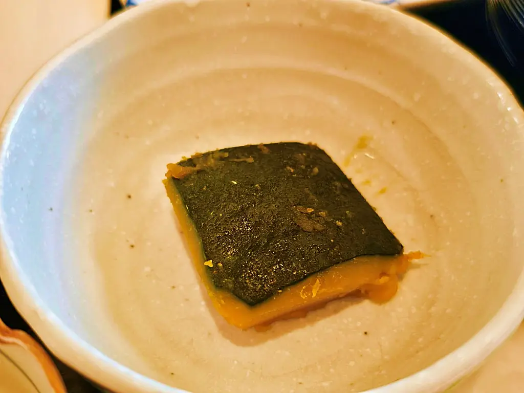 부드러운 식감의 달콤한 일본식 단호박 조림 반찬